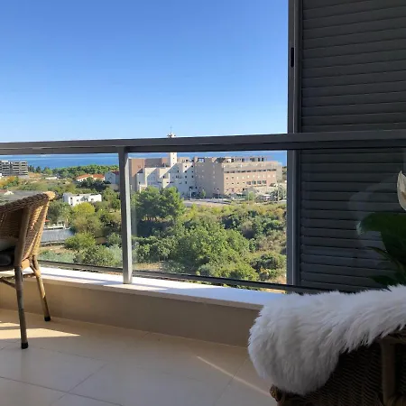 Apartamento Charming Split