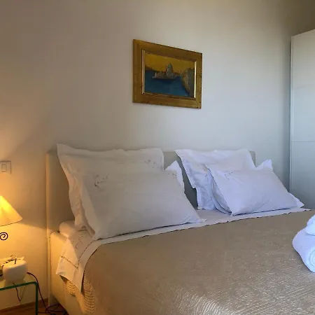 Charming Lägenhet *
